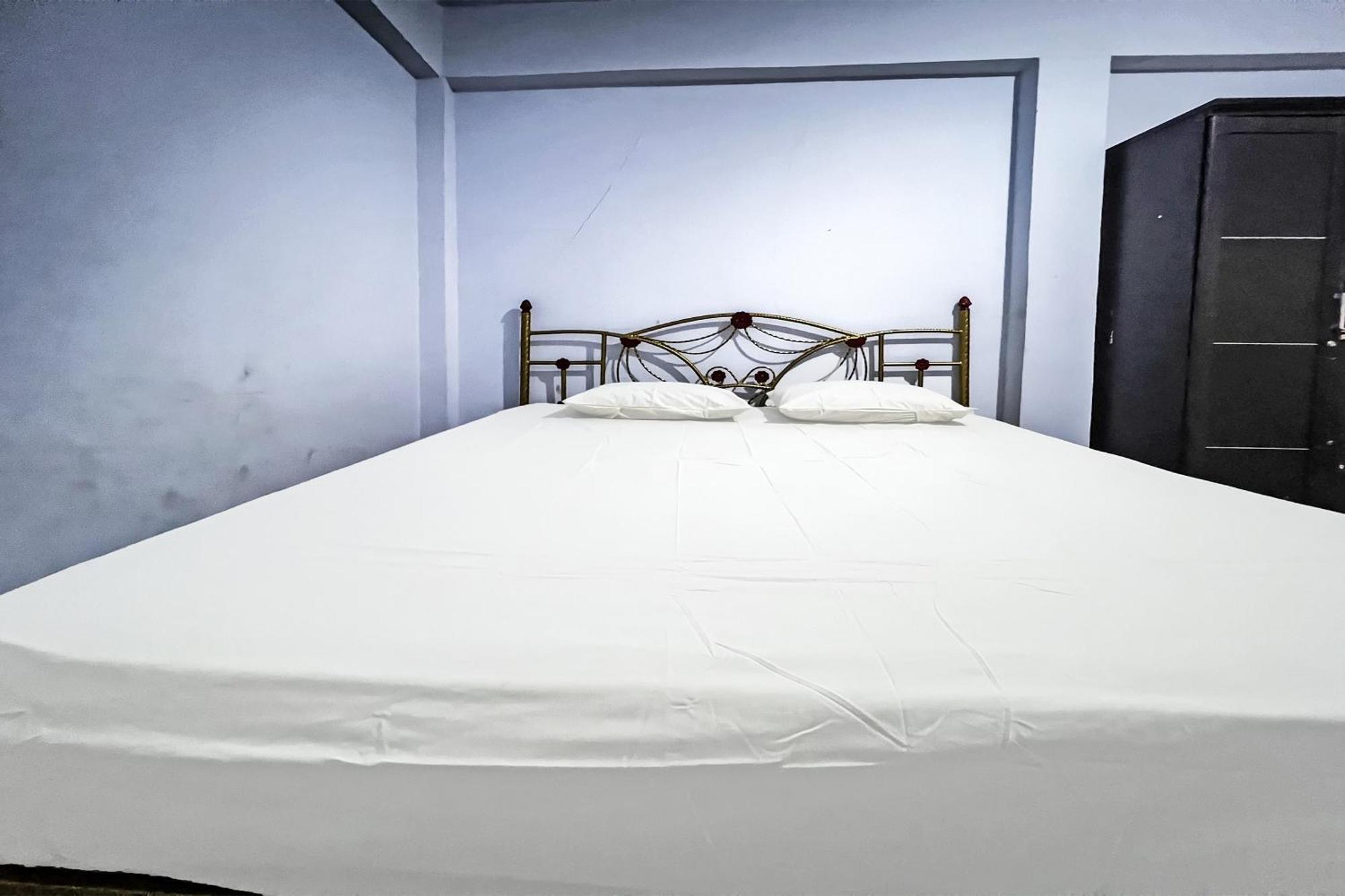 Oyo 91757 Surya Hotelneartaman Anggrek Pkk Watansoppeng Lalabata Luaran gambar